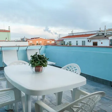 Alle Pavoncelle Con Terrazzo Di 50 Mq