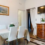 Alle Pavoncelle Con Terrazzo Di 50 Mq דירה *