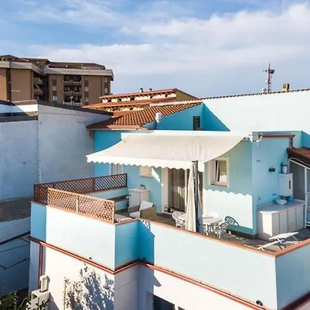 Alle Pavoncelle Con Terrazzo Di 50 Mq Daire *