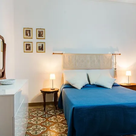 Alle Pavoncelle Con Terrazzo Di 50 Mq