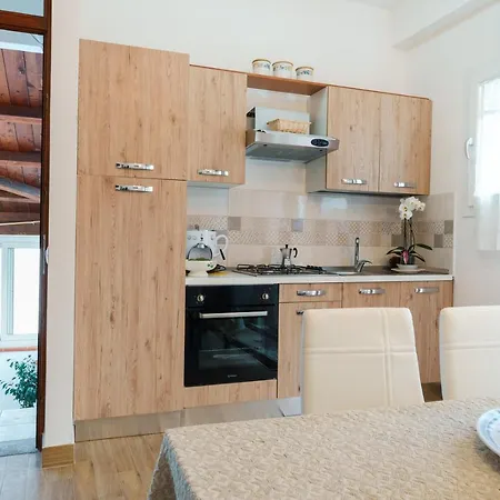 Daire Alle Pavoncelle Con Terrazzo Di 50 Mq